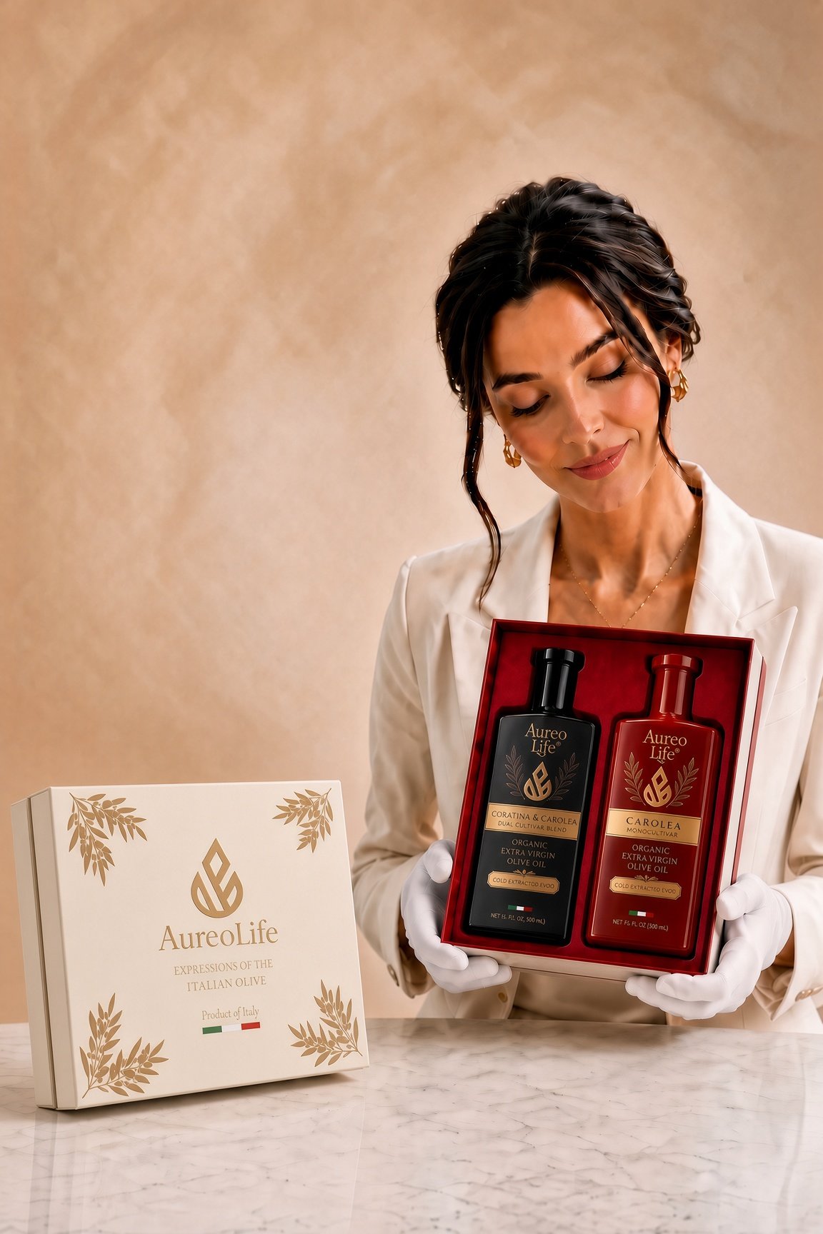 The AureoLife Duo presented in its signature gift box